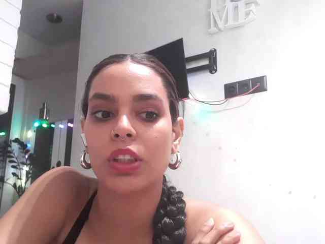 IvanaGildea webcam