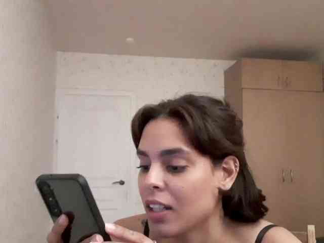 IvanaGildea webcam