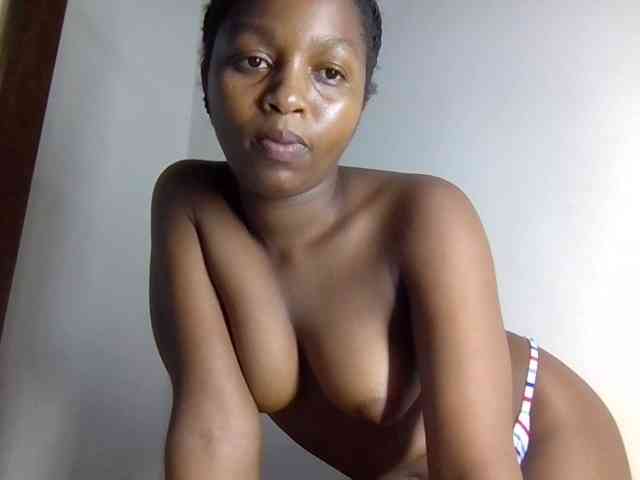 Sexydivabarbie Live Webcam on {site_name}