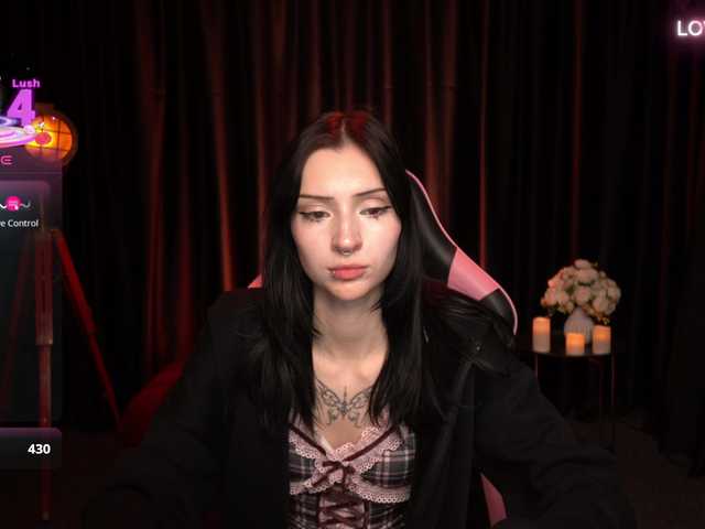 TrixVoid – webcam model profile photo