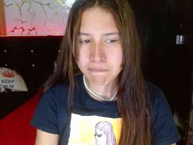 tinibunny Live Webcam on BongaCams