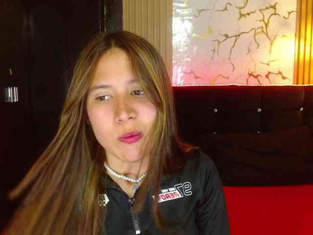 tinibunny webcam