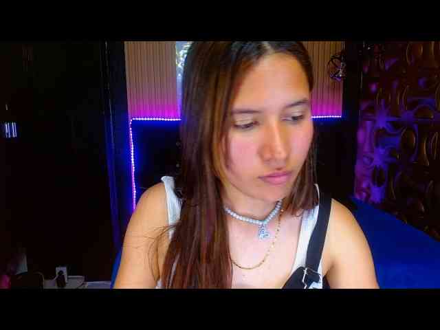 tinibunny webcam