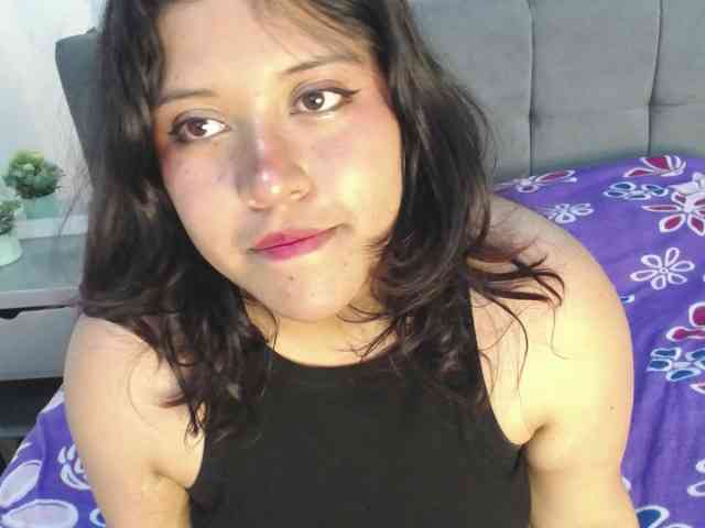 LustyPearl webcam