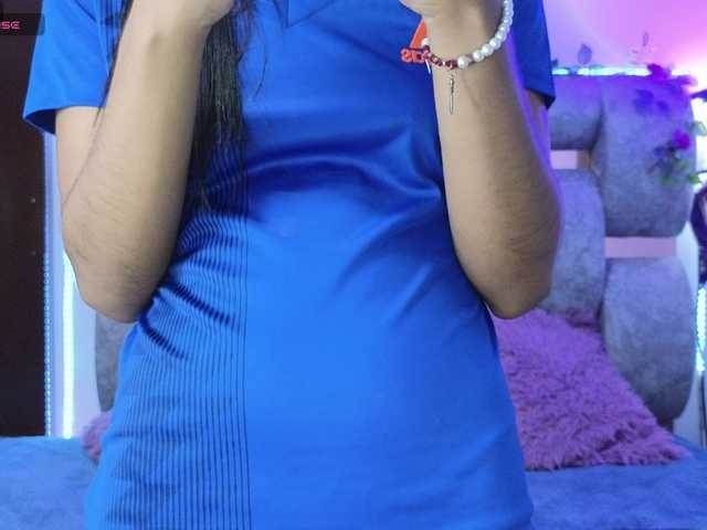 alix-kitty's BongaCams show and profile