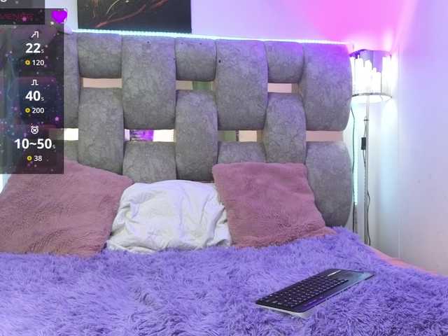 alix-kitty's BongaCams show and profile