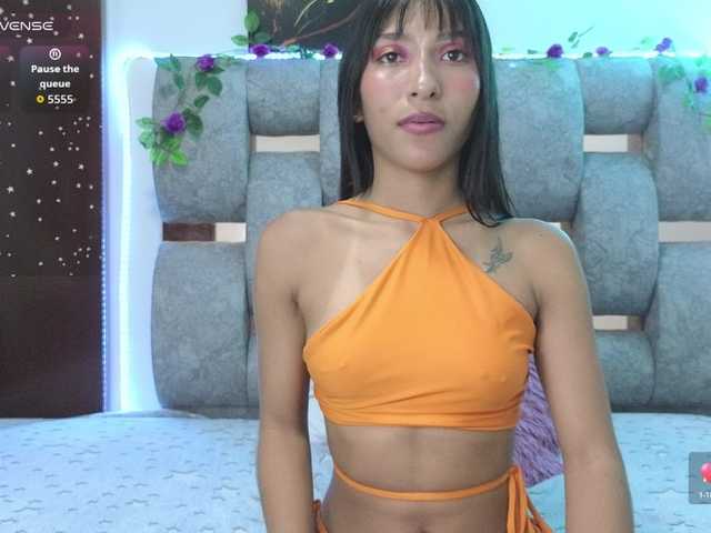 alix-kitty's BongaCams show and profile