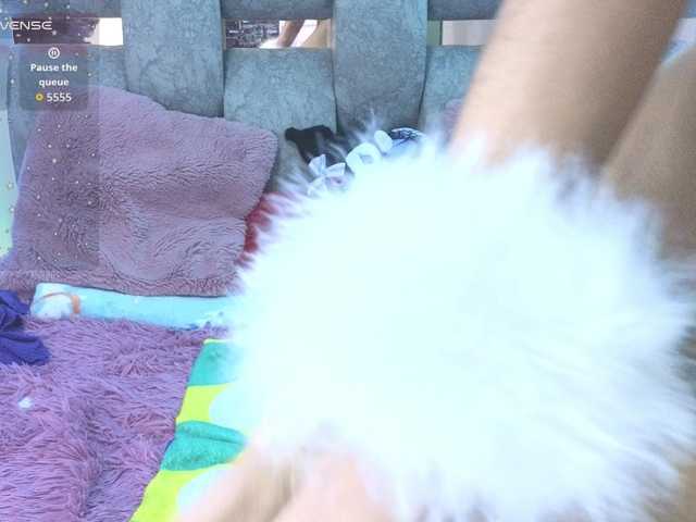 alix-kitty's BongaCams show and profile