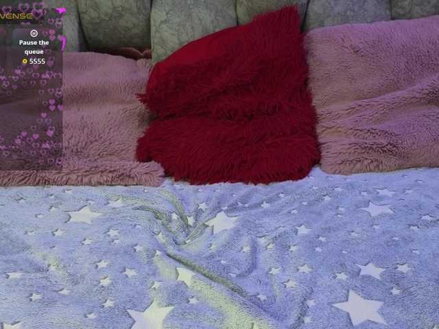 alix-kitty's BongaCams show and profile