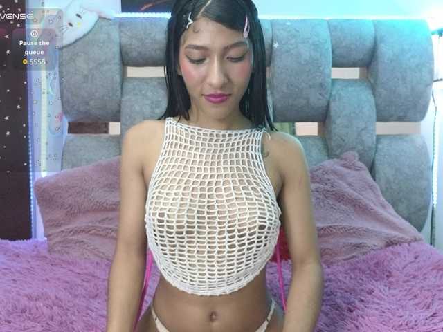 alix-kitty's BongaCams show and profile