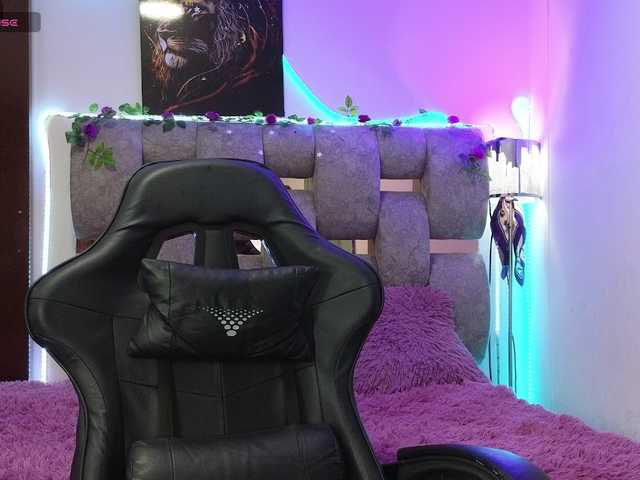 alix-kitty's BongaCams show and profile