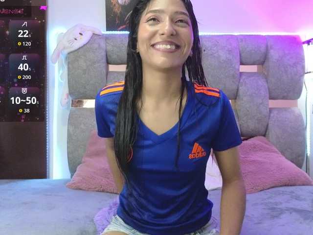 alix-kitty's BongaCams show and profile