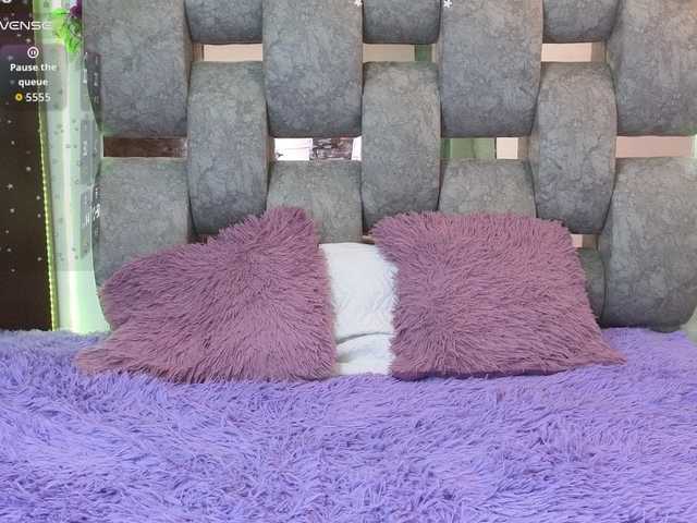 alix-kitty's BongaCams show and profile