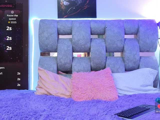 alix-kitty's BongaCams show and profile