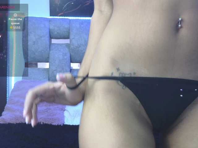 alix-kitty's BongaCams show and profile