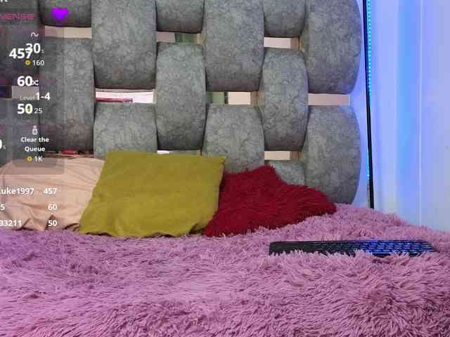 alix-kitty alix-kitty