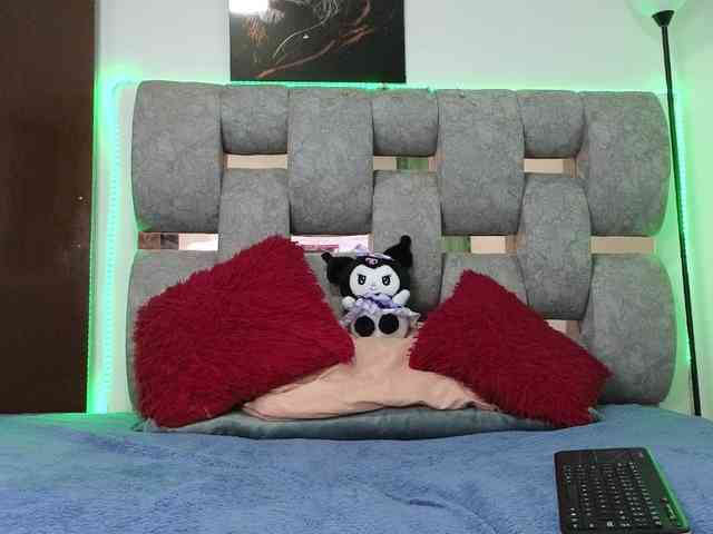 alix-kitty alix-kitty