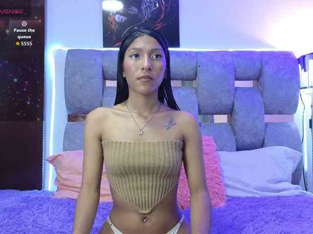 alix-kitty alix-kitty