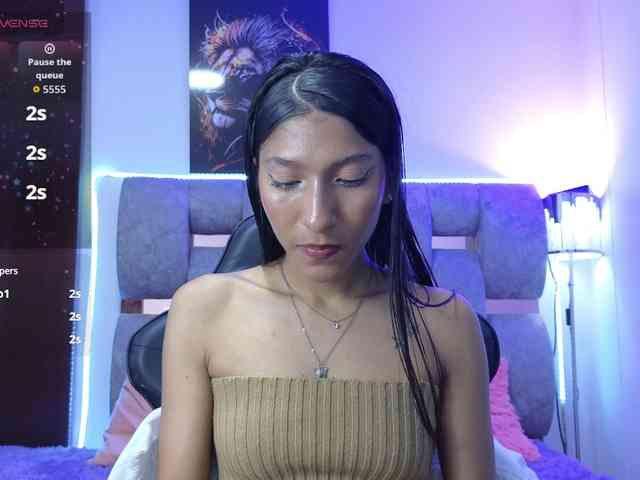 alix-kitty alix-kitty