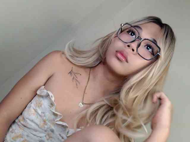 Lyaennasummer19a