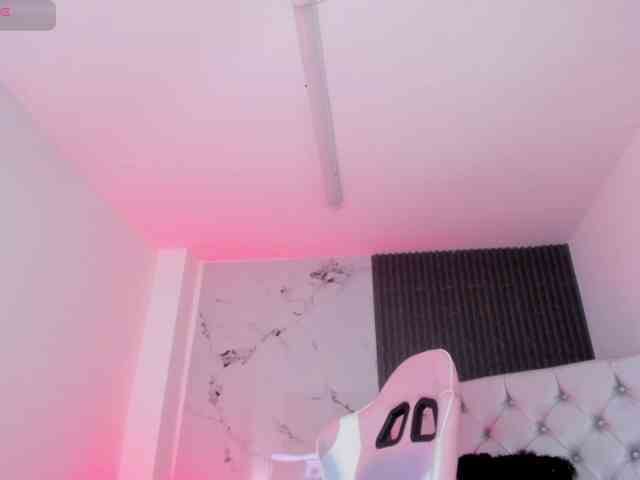 chloesage Live Webcam on BongaCams