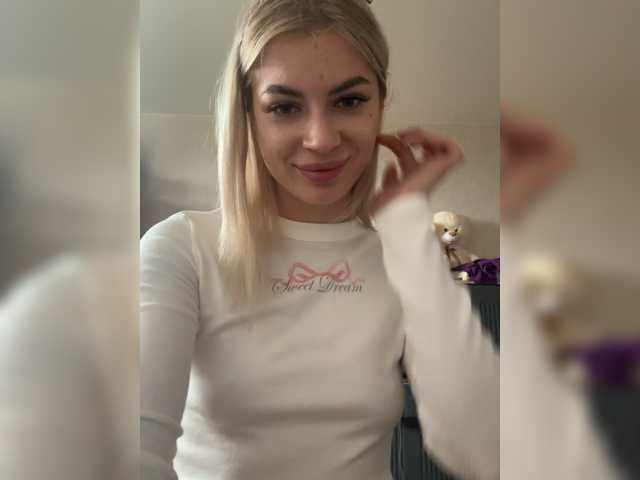 littlbanny from BongaCams is Freechat