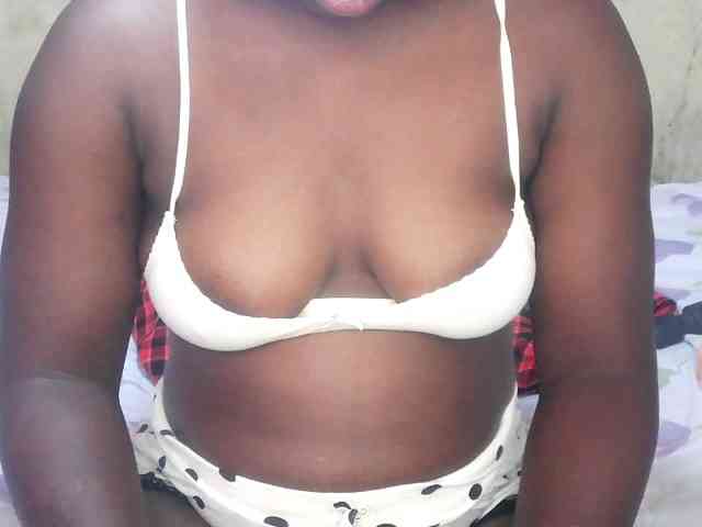 sweetcandy0442 webcam