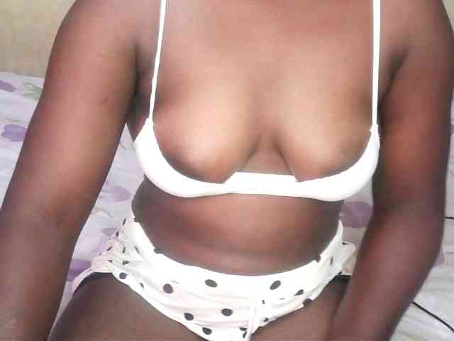 sweetcandy0442 webcam