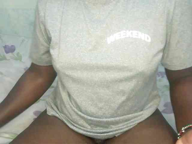 sweetcandy0442 webcam