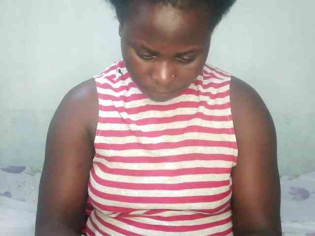 sweetcandy0442 webcam