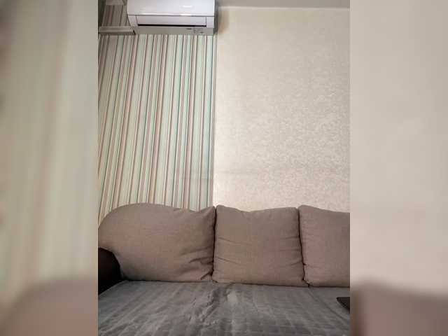 -Safira-'s BongaCams show and profile