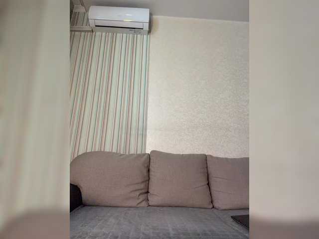 -Safira-'s BongaCams show and profile