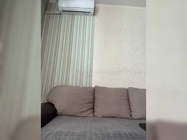 -Safira-'s BongaCams show and profile