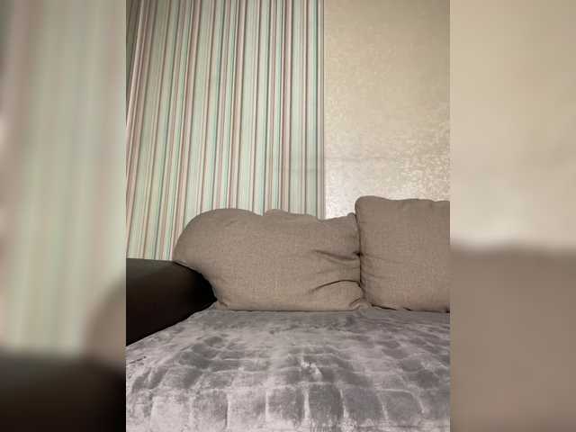 -Safira-'s BongaCams show and profile