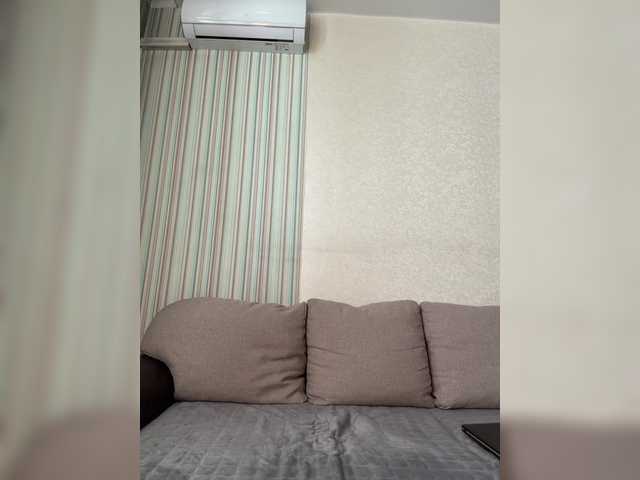 -Safira-'s BongaCams show and profile