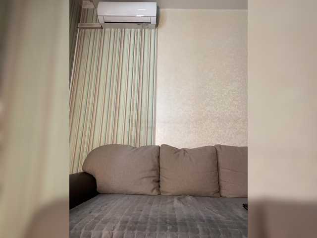 -Safira-'s BongaCams show and profile