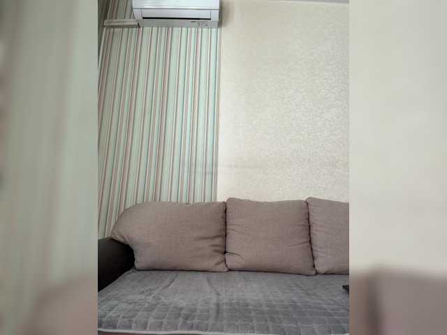 -Safira-'s BongaCams show and profile