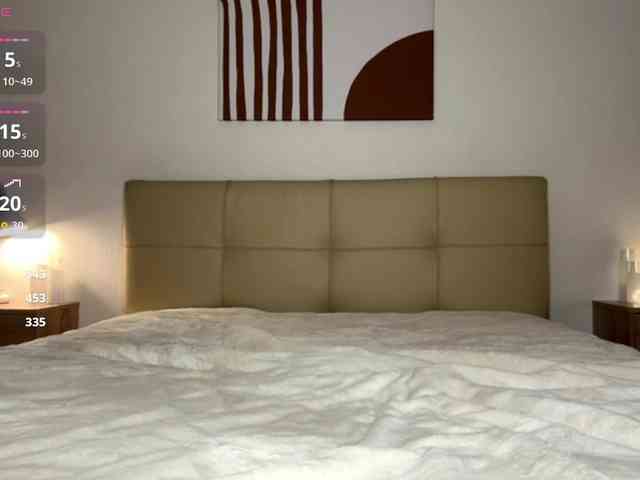 DennaEffinger webcam