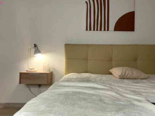 DennaEffinger webcam