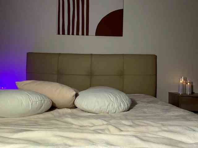 DennaEffinger webcam