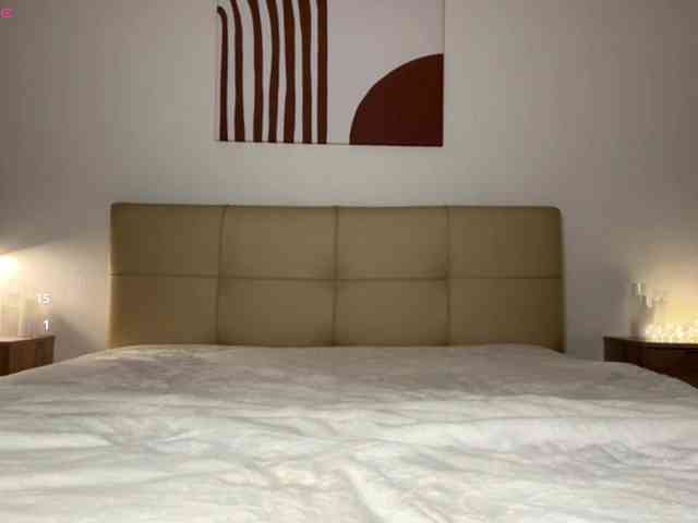 DennaEffinger webcam