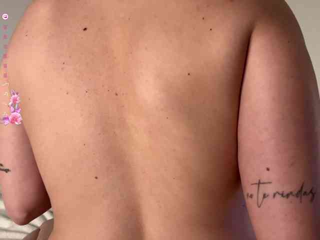 DennaEffinger webcam