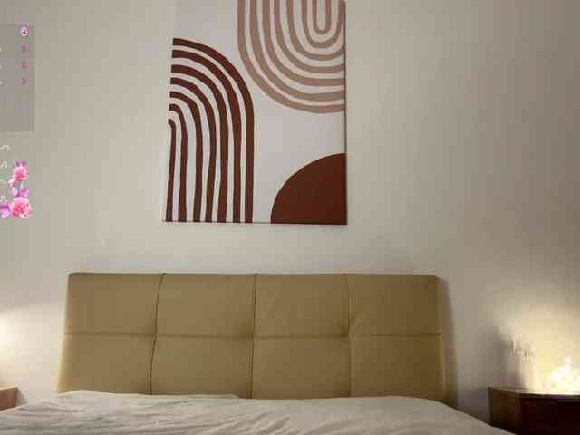 DennaEffinger webcam