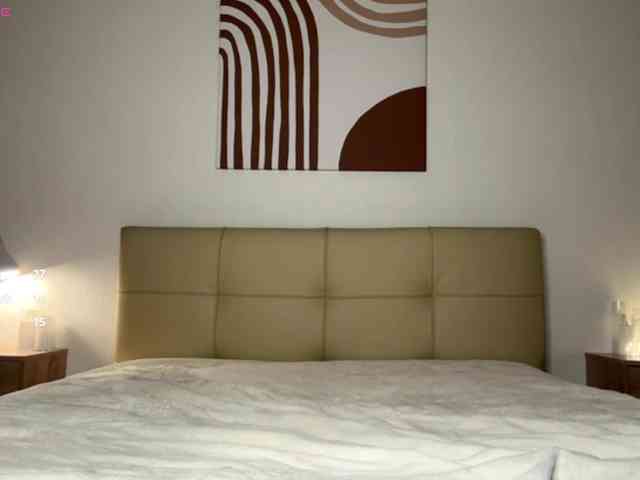 DennaEffinger webcam