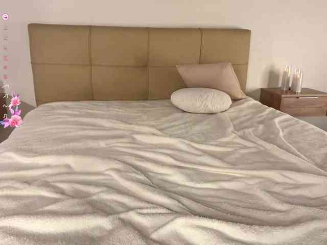 DennaEffinger webcam