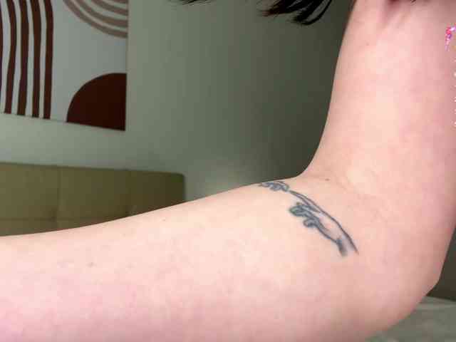 DennaEffinger webcam