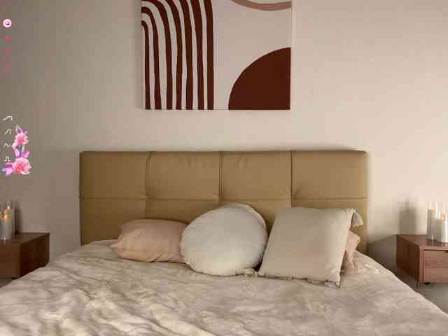 DennaEffinger webcam