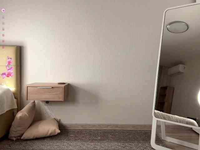 DennaEffinger webcam