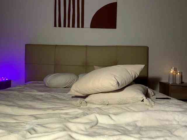 DennaEffinger webcam