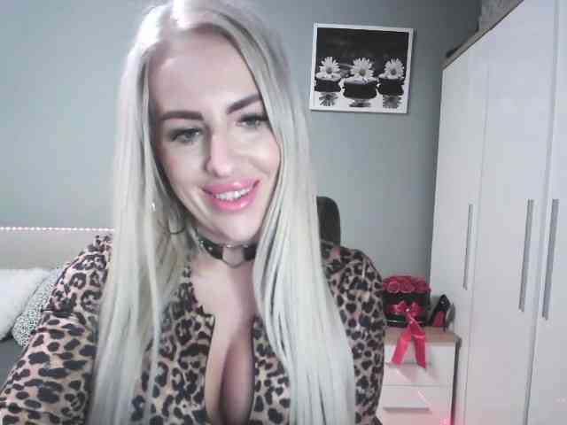 LeylaDesire webcam